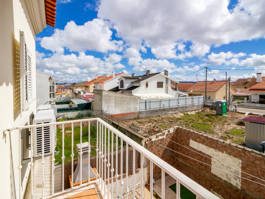 Espaçosa Moradia T3  - Image 29